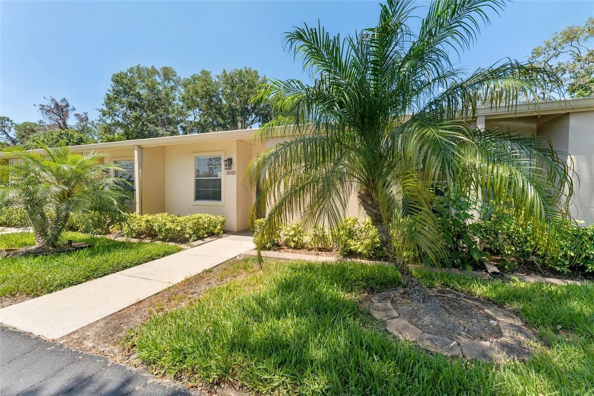 2640 WOODGATE LANE — photo 4 of 31