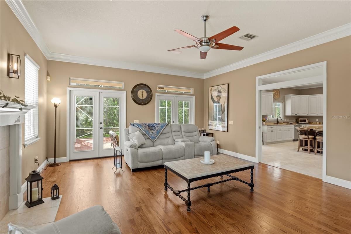 5017 MUIR WAY — photo 8 of 58