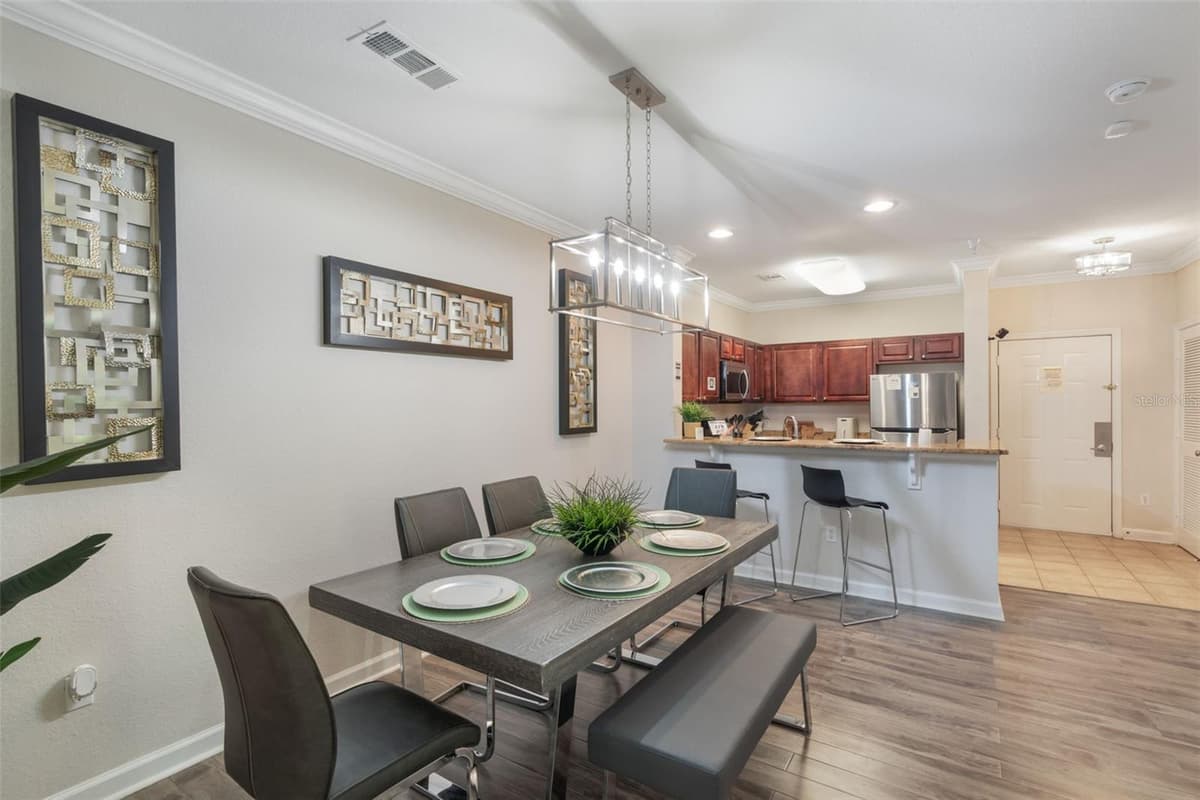 1375 TUSCANA LANE — photo 6 of 54
