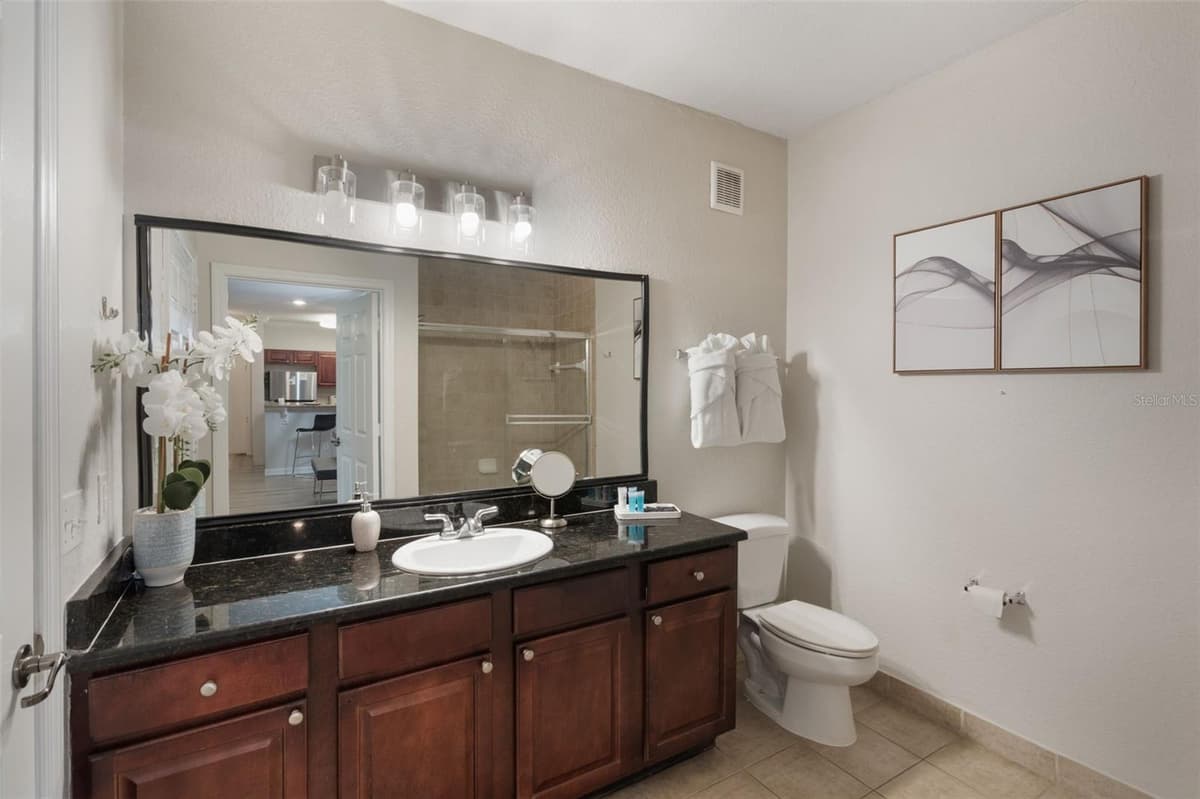 1375 TUSCANA LANE — photo 18 of 54