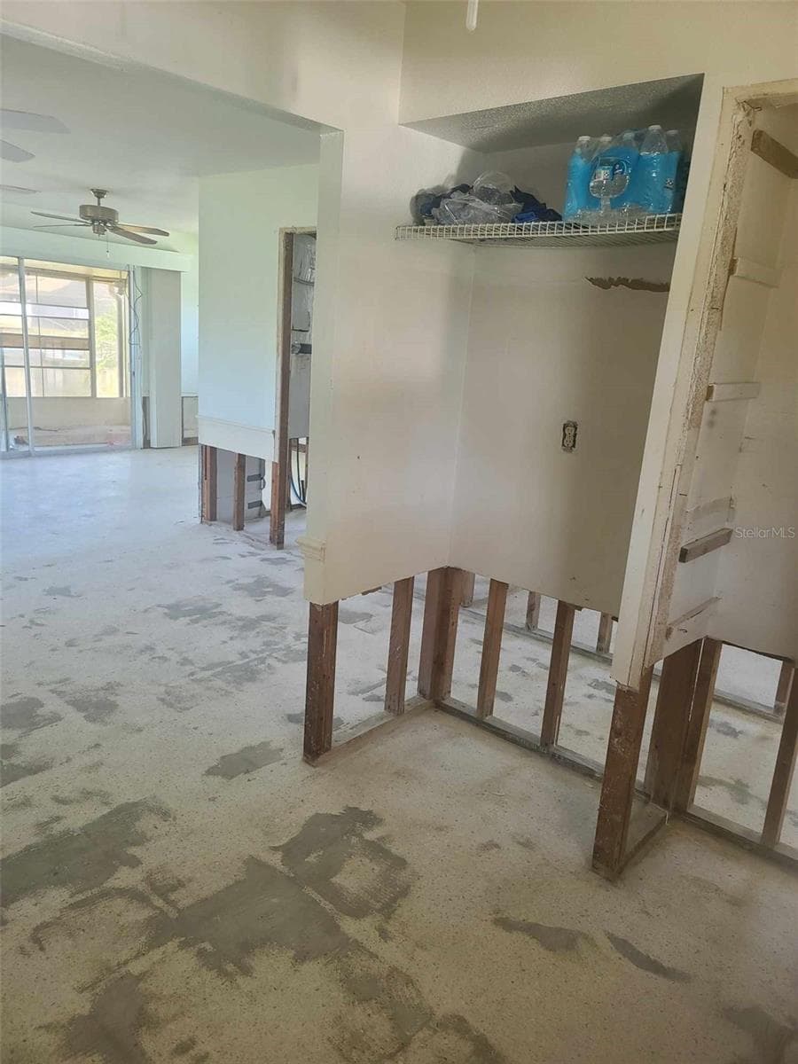 5105 BONITO DRIVE — photo 16 of 46