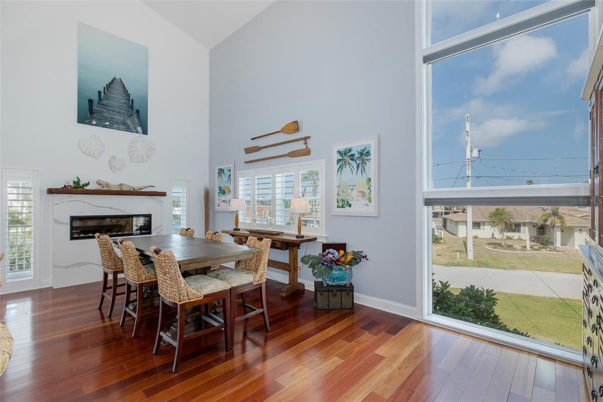 5040 WATERSIDE DRIVE — photo 14 of 58