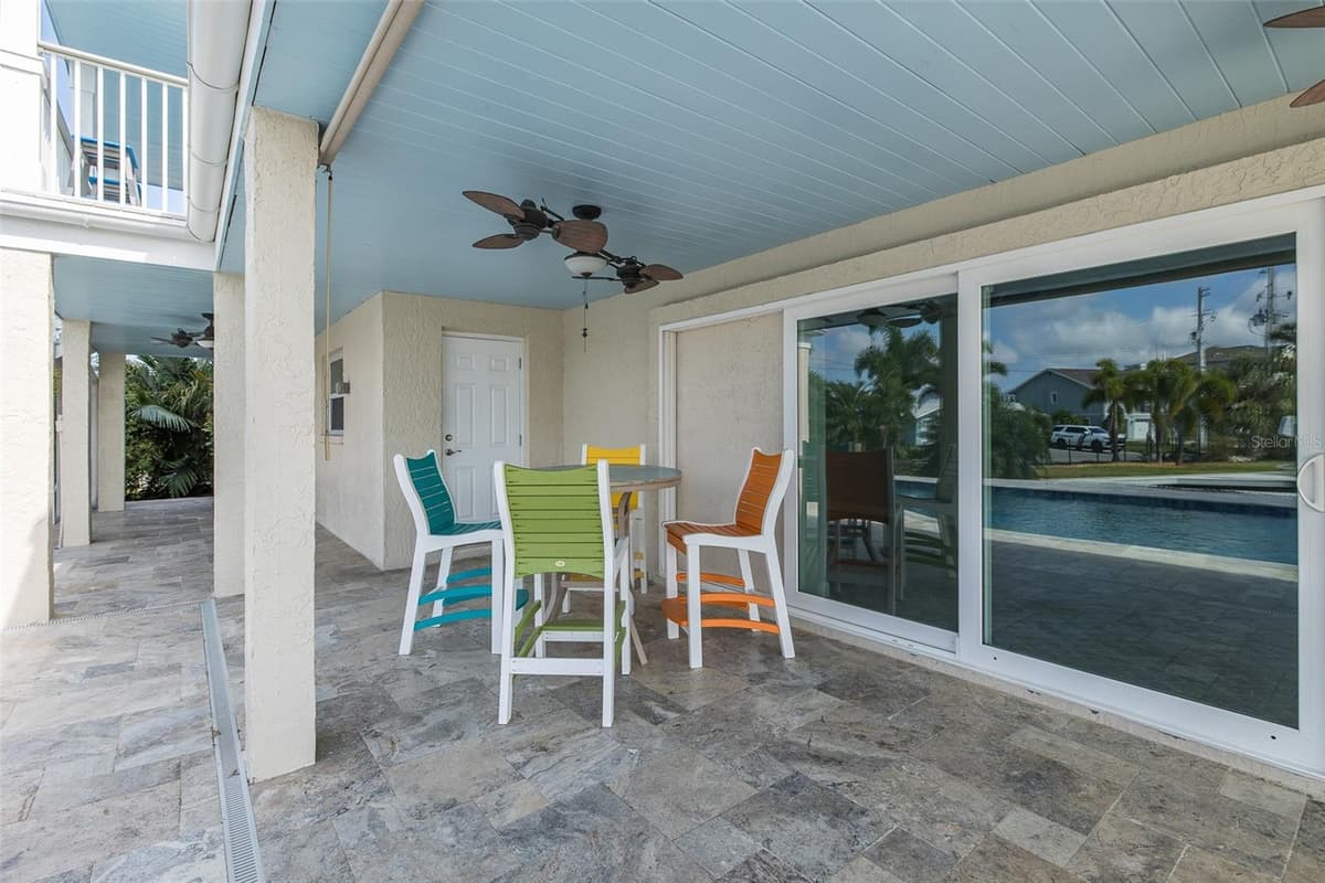 5040 WATERSIDE DRIVE — photo 37 of 58