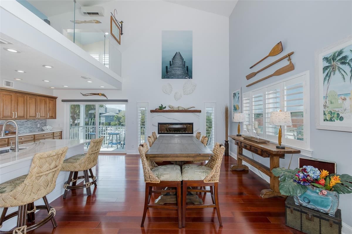 5040 WATERSIDE DRIVE — photo 13 of 58