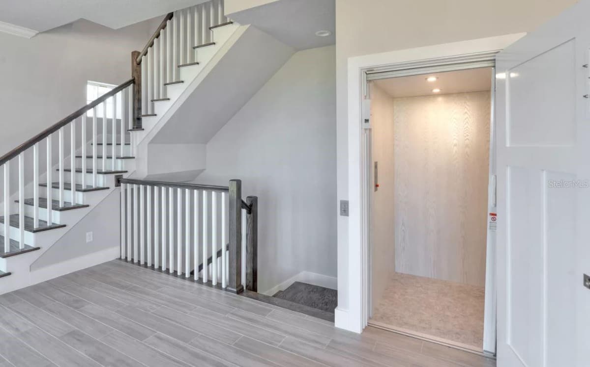 23 MARDEN DRIVE — photo 10 of 23