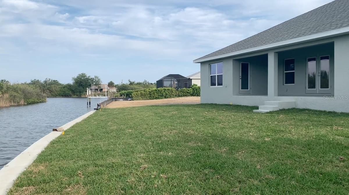 13236 PACE CIRCLE — photo 32 of 41