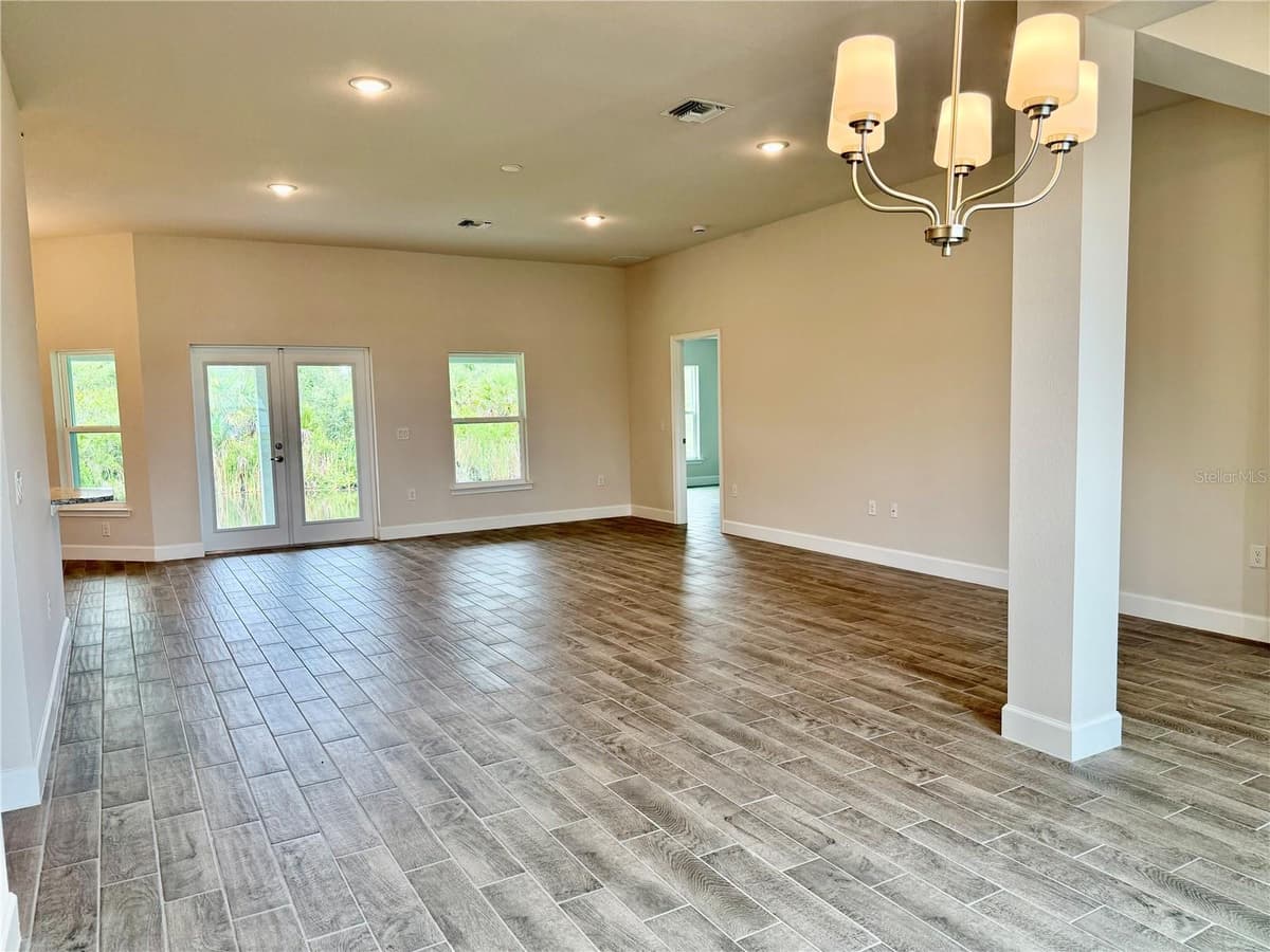 13236 PACE CIRCLE — photo 11 of 41