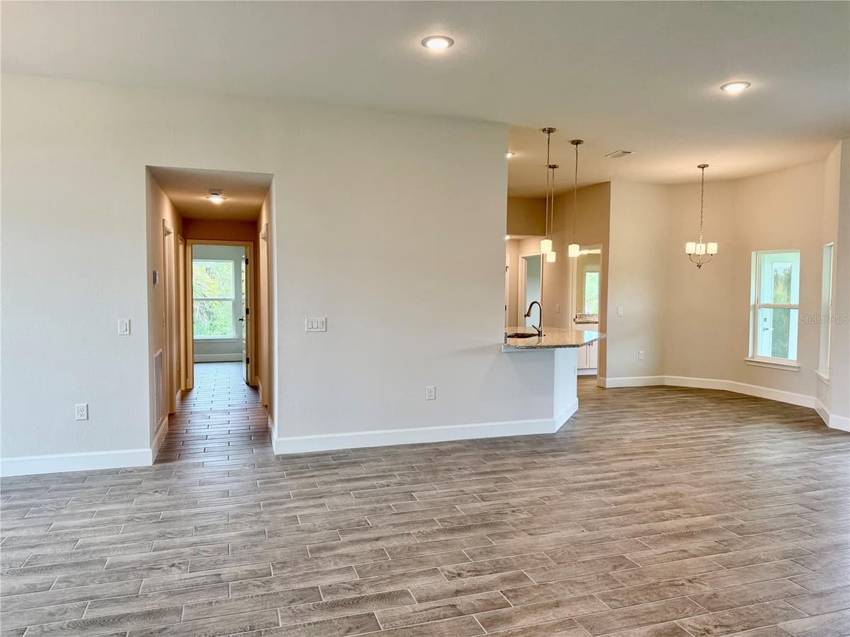 13236 PACE CIRCLE — photo 10 of 41