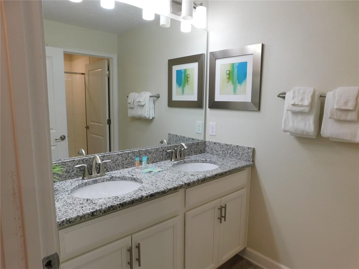 9079 DOGLEG DRIVE — photo 40 of 41