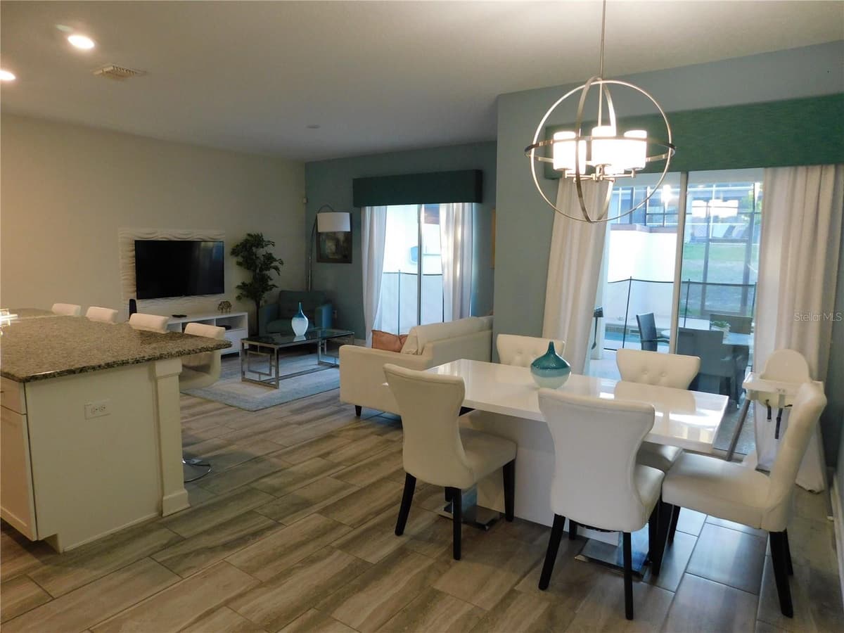 9079 DOGLEG DRIVE — photo 5 of 41