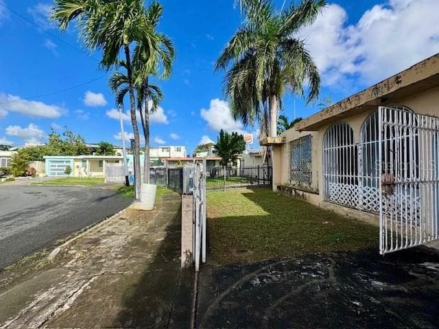 64 SIERRA BAYAMON — photo 2 of 4