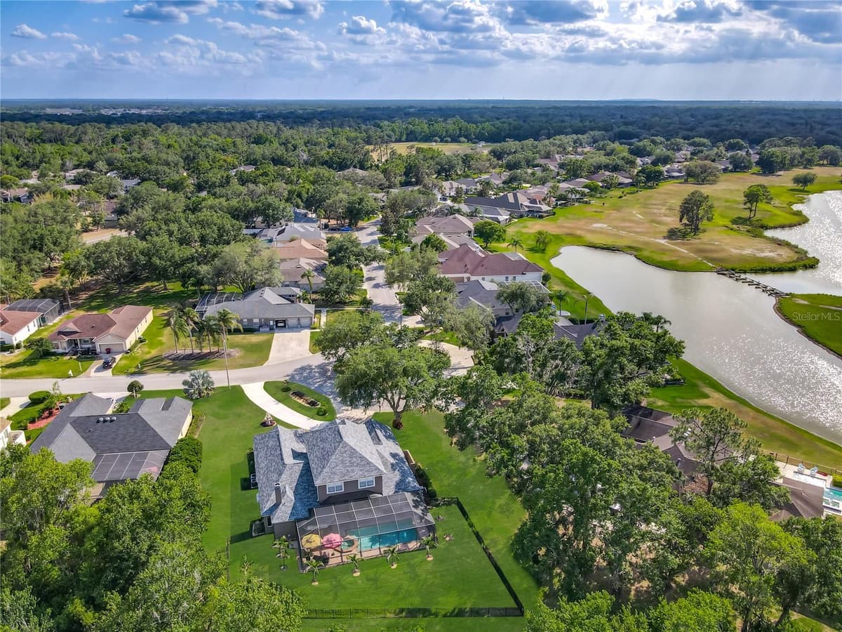 3008 SUTTON WOODS DRIVE — photo 87 of 95