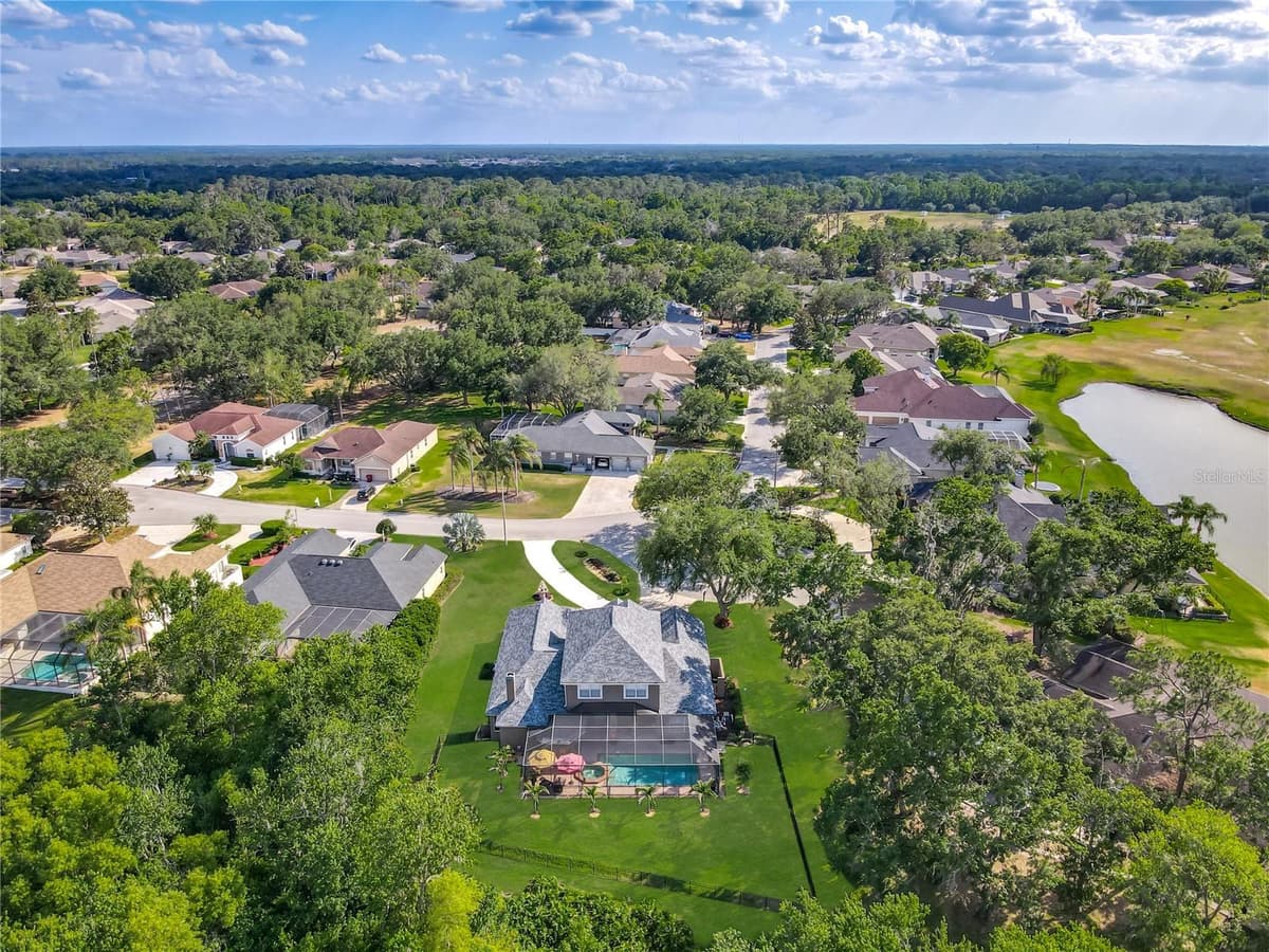 3008 SUTTON WOODS DRIVE — photo 88 of 95