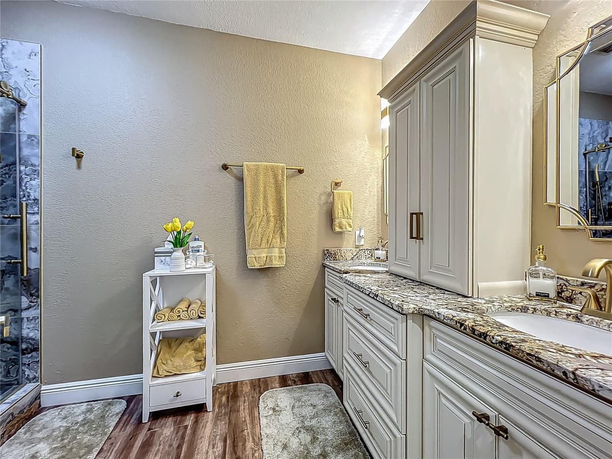 3008 SUTTON WOODS DRIVE — photo 47 of 95