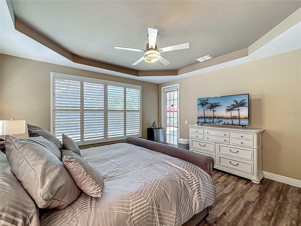 3008 SUTTON WOODS DRIVE — photo 26 of 95