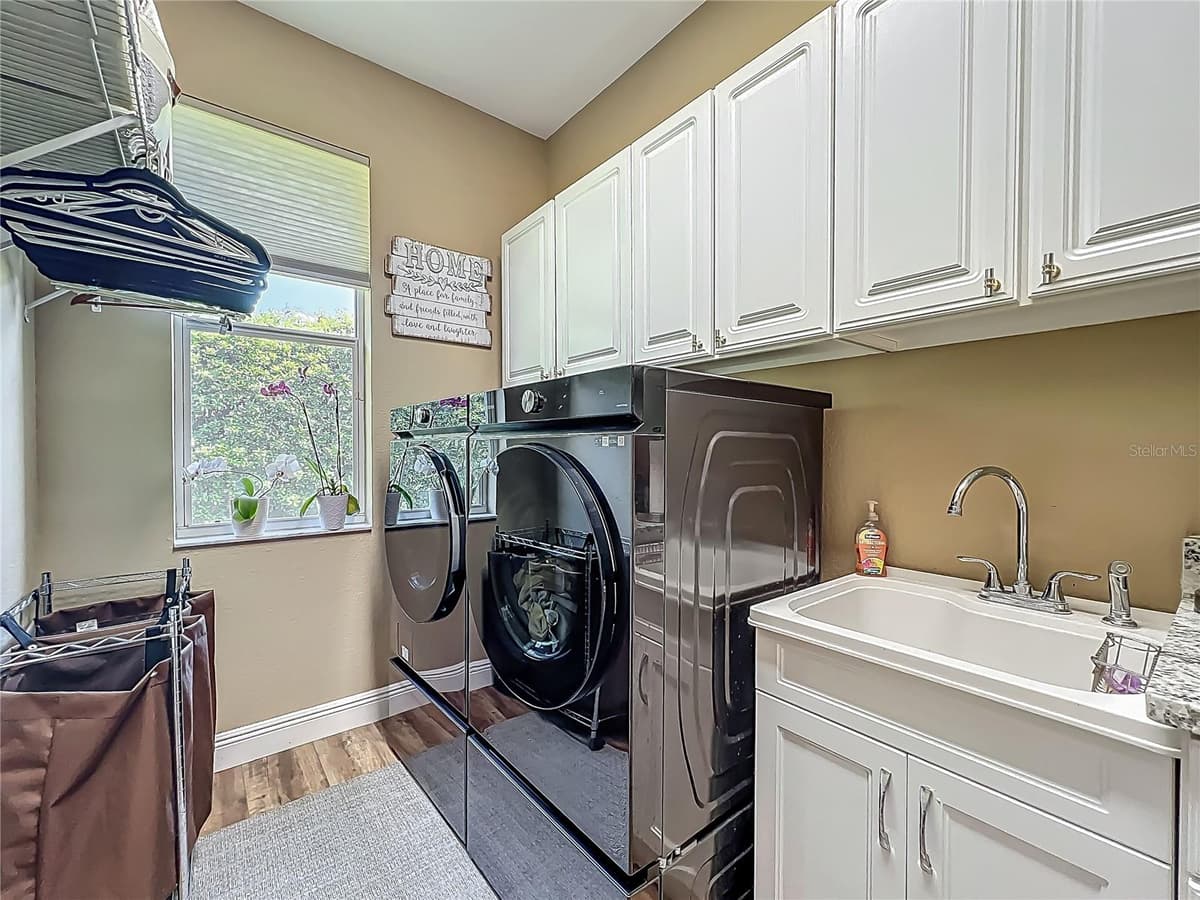 3008 SUTTON WOODS DRIVE — photo 58 of 95