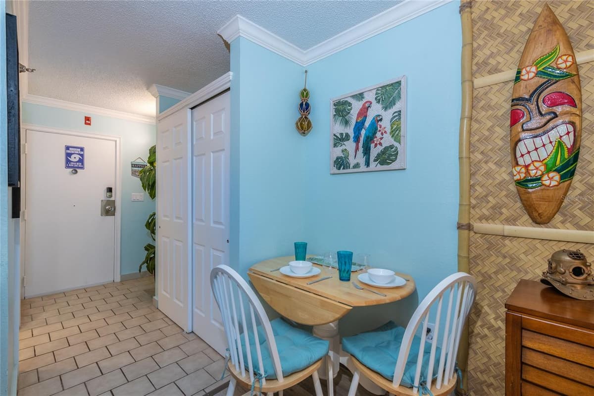 2043 ATLANTIC AVENUE — photo 8 of 17