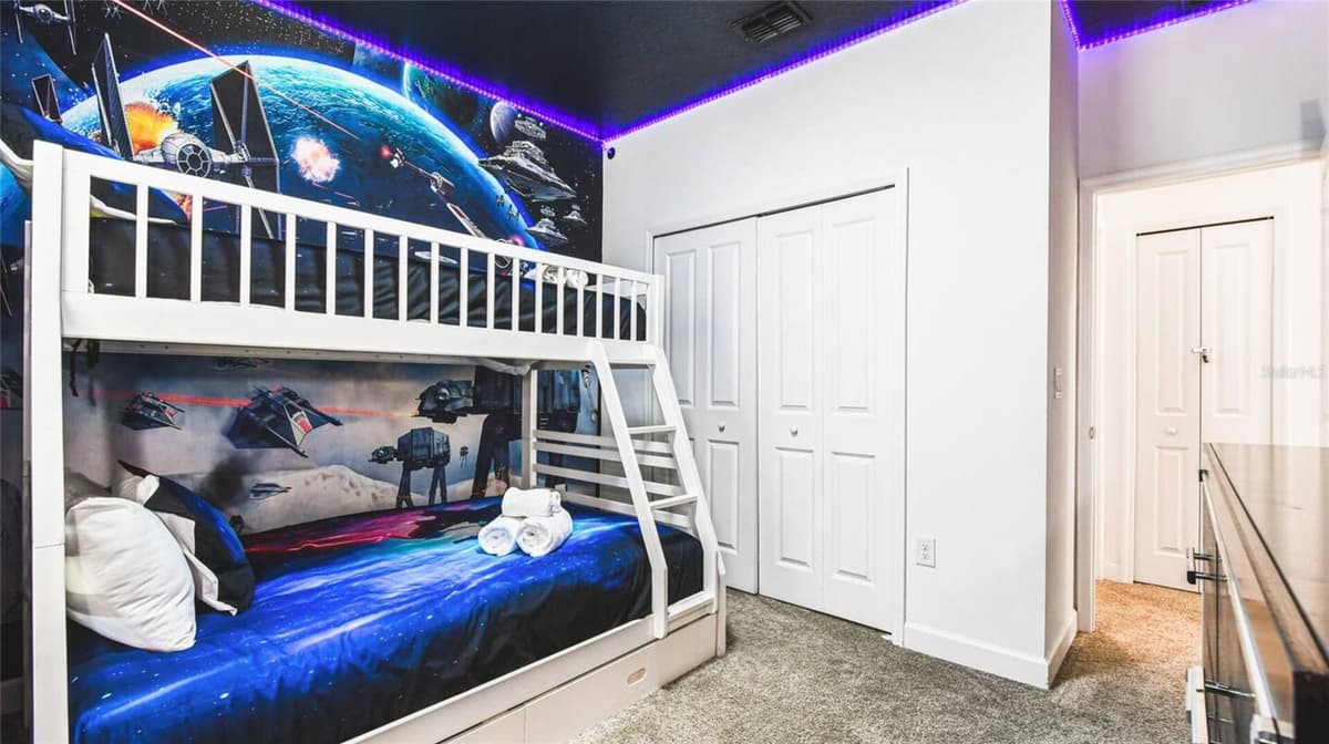 2936 PROTAGONIST STREET — photo 16 of 53