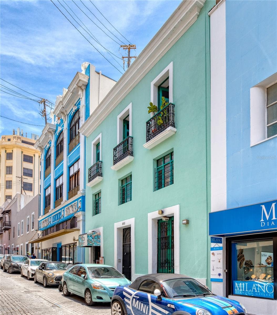 203 FORTALEZA STREET — photo 18 of 18