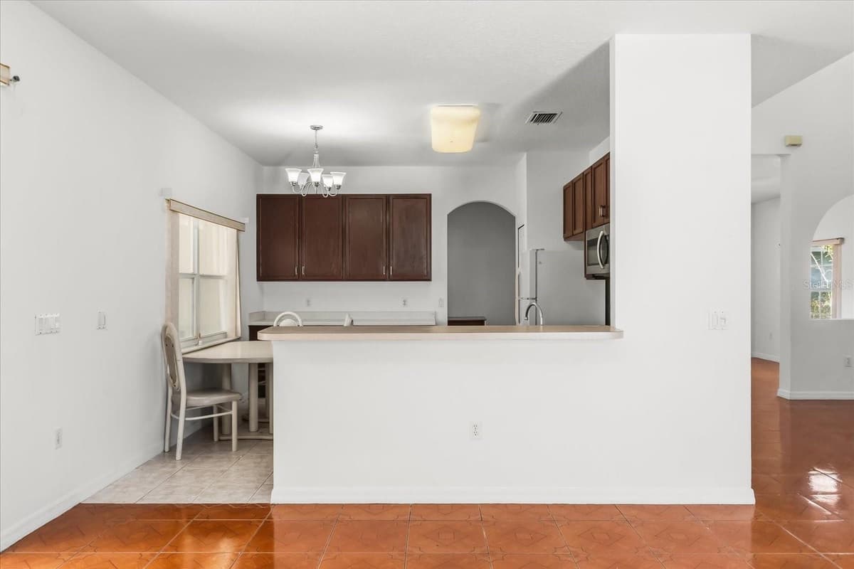 2530 BAYKAL DRIVE — photo 17 of 33