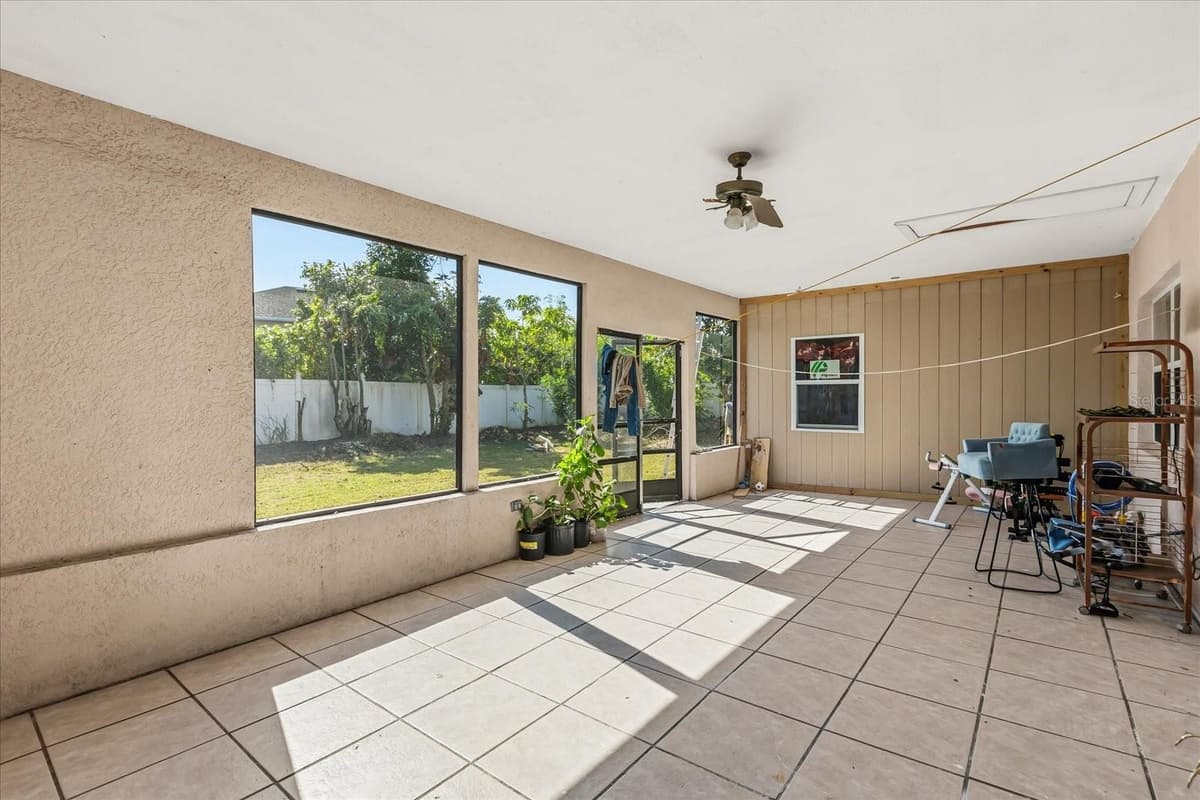 2530 BAYKAL DRIVE — photo 31 of 33