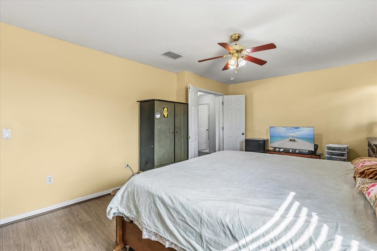 2530 BAYKAL DRIVE — photo 19 of 33