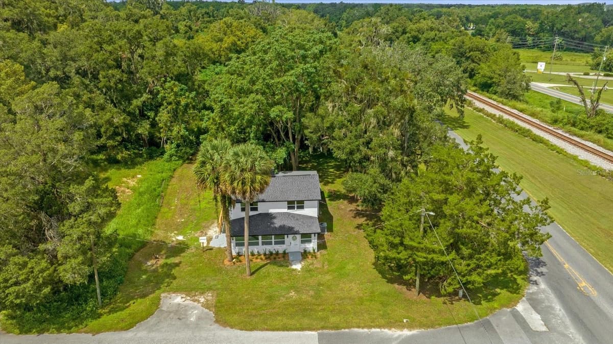 5851 DREW ROAD — photo 43 of 49
