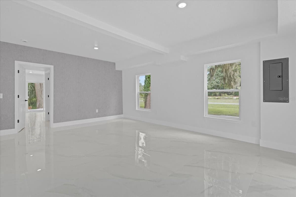 5851 DREW ROAD — photo 9 of 49