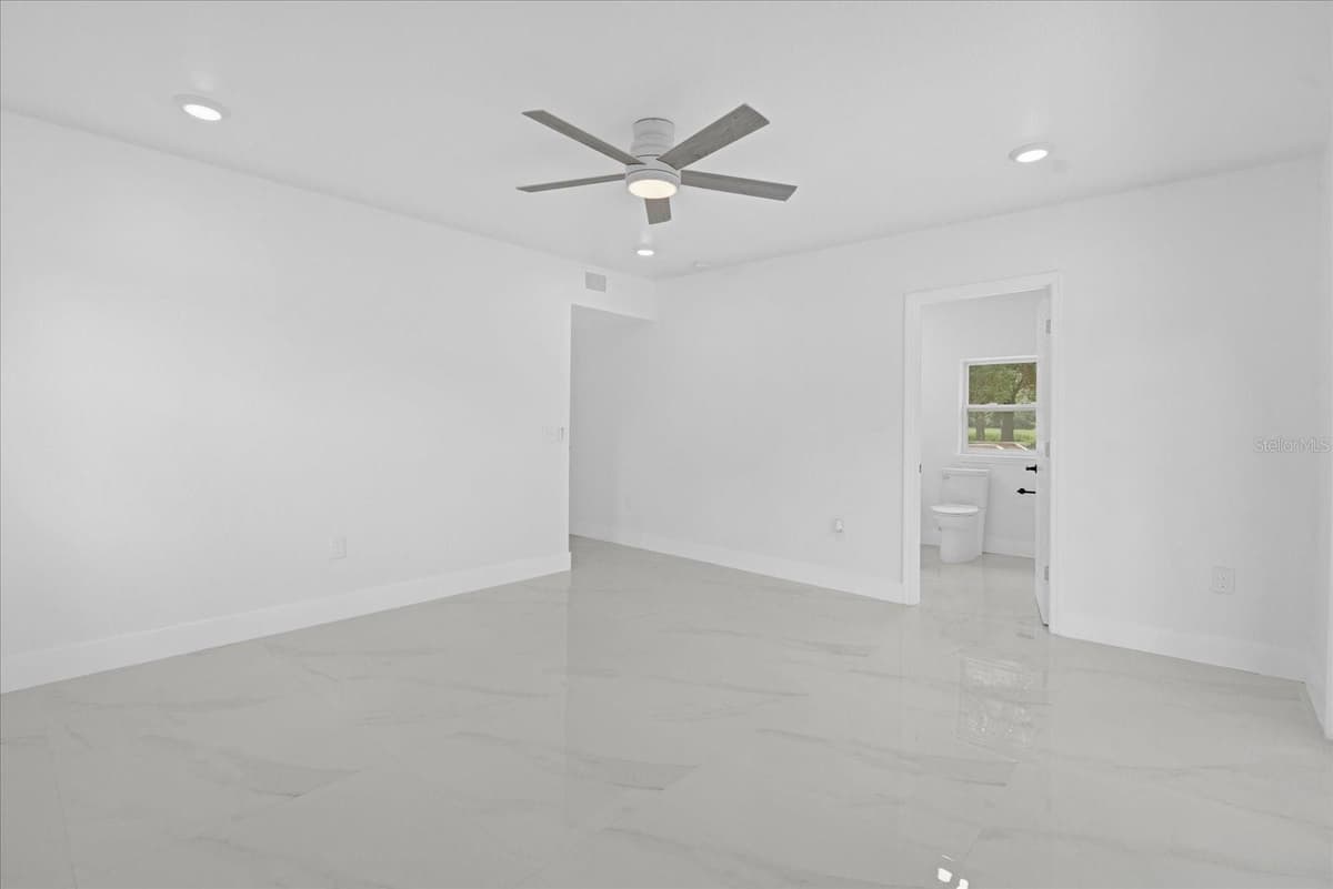 5851 DREW ROAD — photo 21 of 49