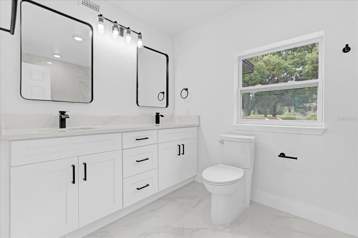 5851 DREW ROAD — photo 36 of 49