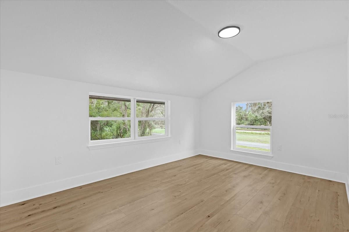 5851 DREW ROAD — photo 28 of 49