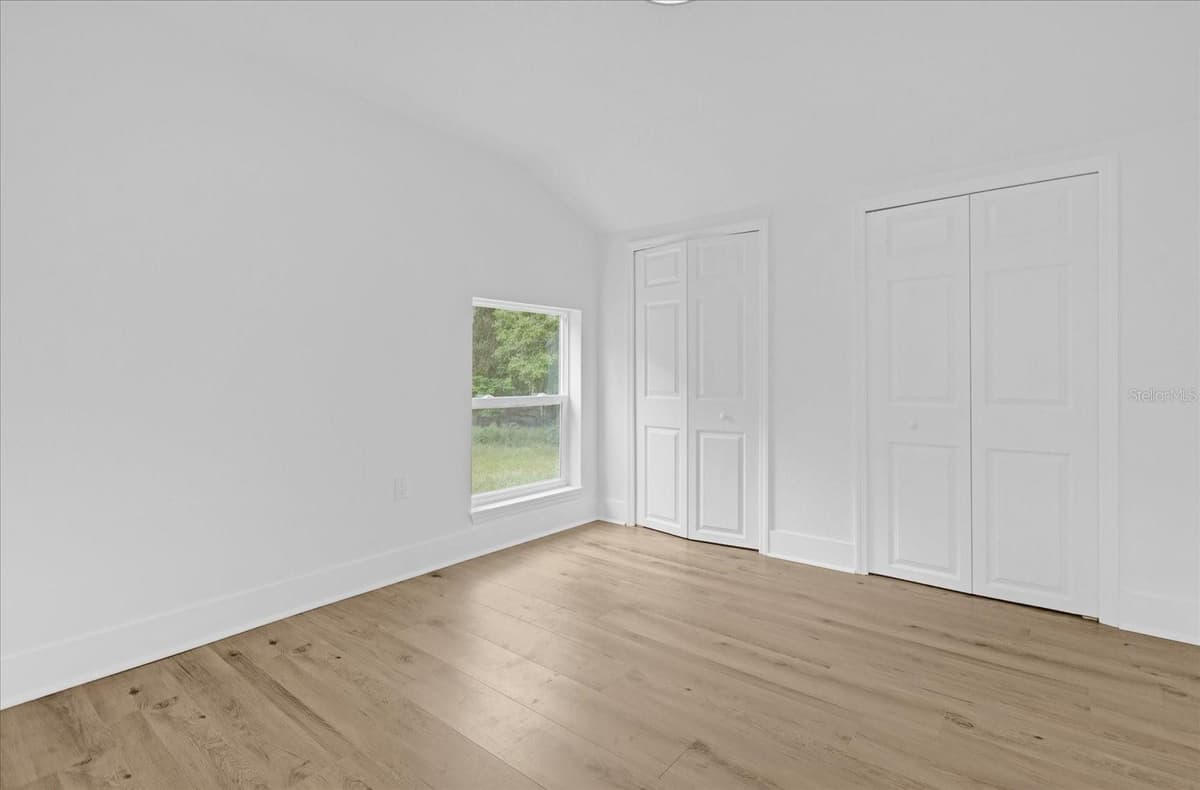 5851 DREW ROAD — photo 33 of 49