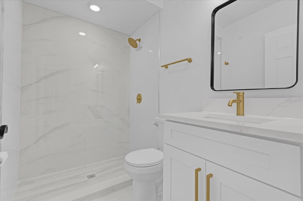 5851 DREW ROAD — photo 35 of 49