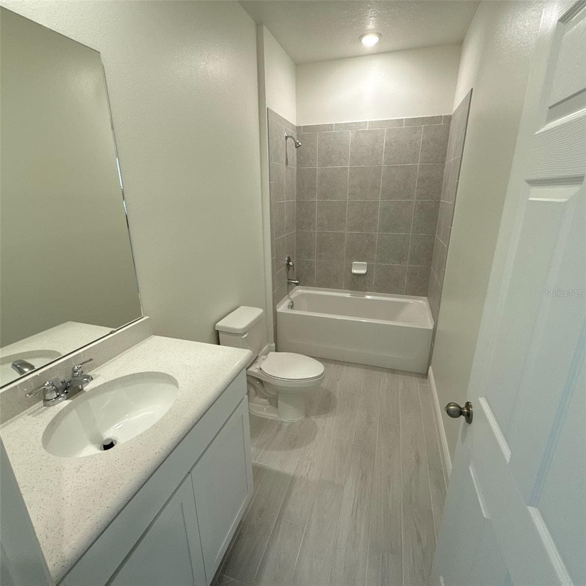 106 FORRESTER PLACE — photo 8 of 18