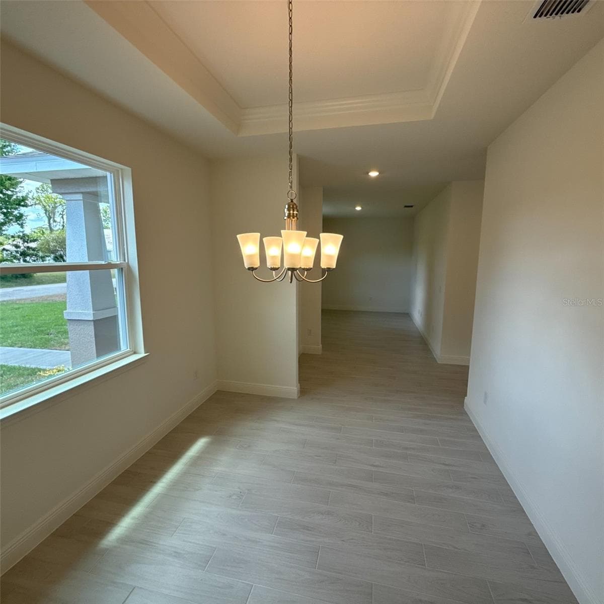 106 FORRESTER PLACE — photo 2 of 18