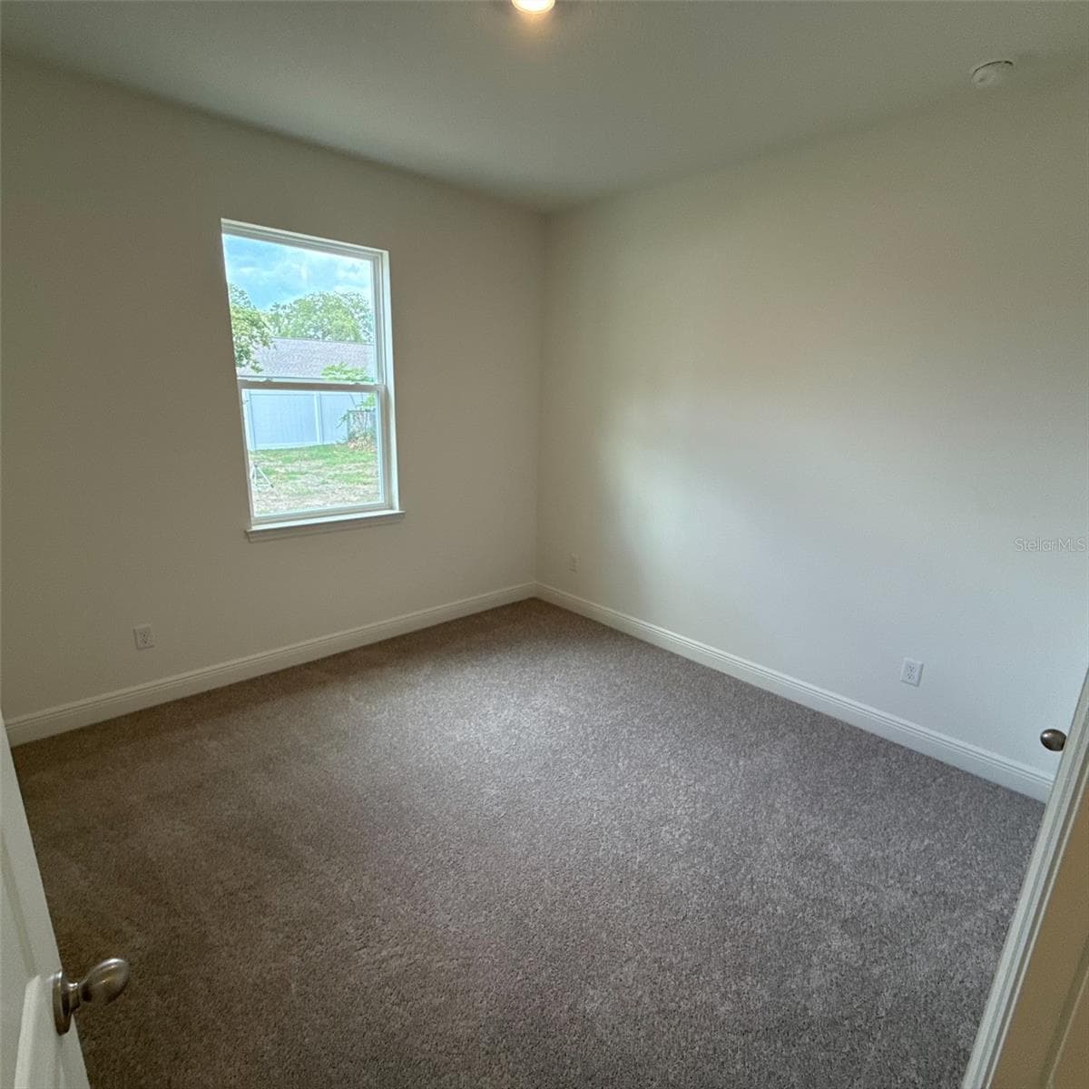 106 FORRESTER PLACE — photo 9 of 18