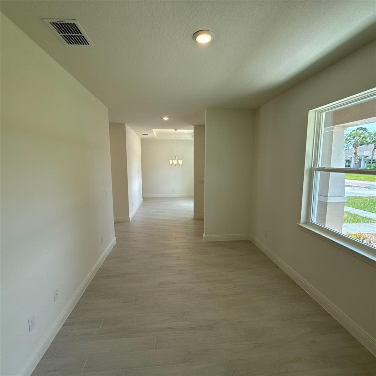 106 FORRESTER PLACE — photo 3 of 18