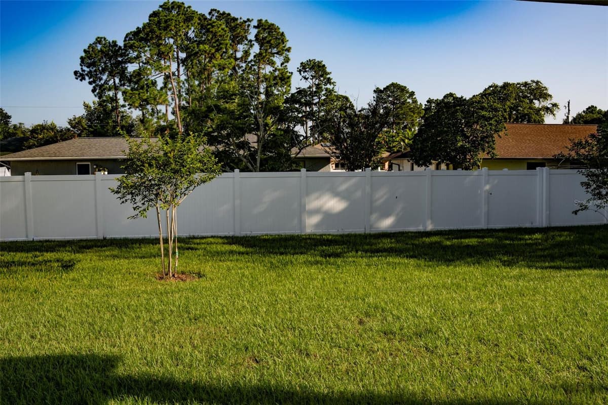 106 FORRESTER PLACE — photo 14 of 18