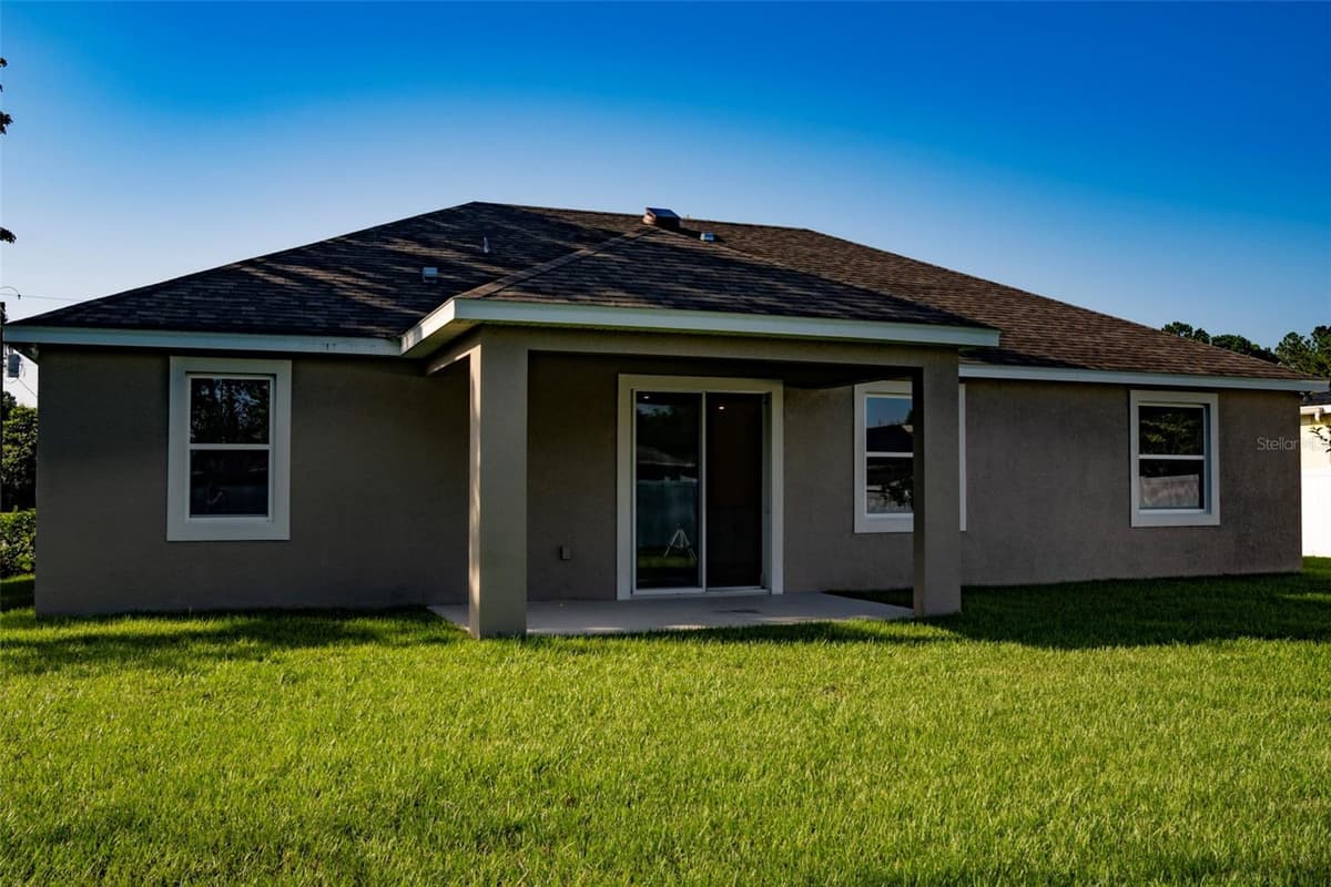 106 FORRESTER PLACE — photo 15 of 18