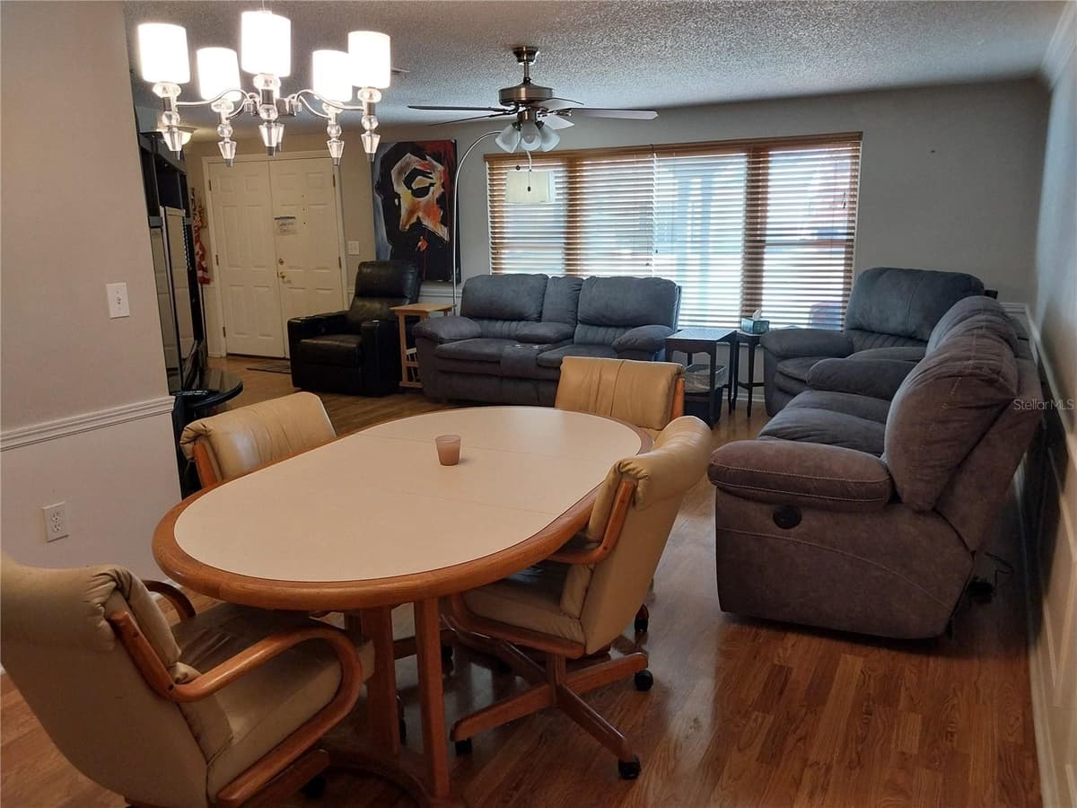 8313 CAVALRY DRIVE — photo 20 of 22