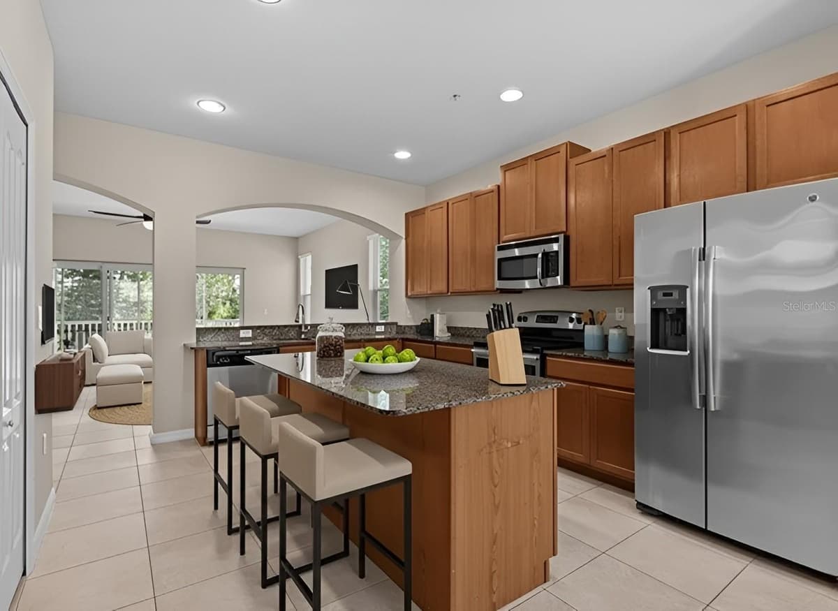 800 CALLISTA CAY LOOP — photo 11 of 36