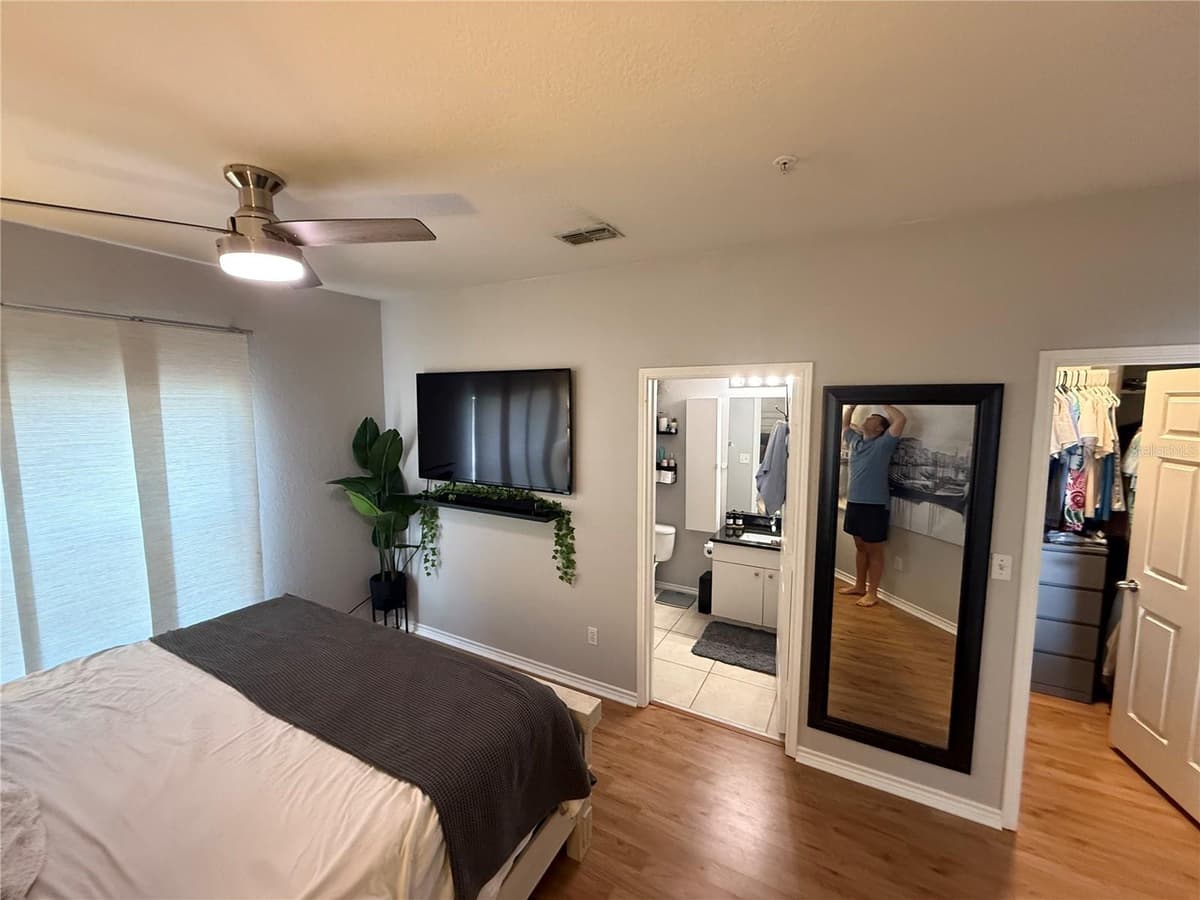 4333 BAYSIDE VILLAGE DRIVE — photo 19 of 28