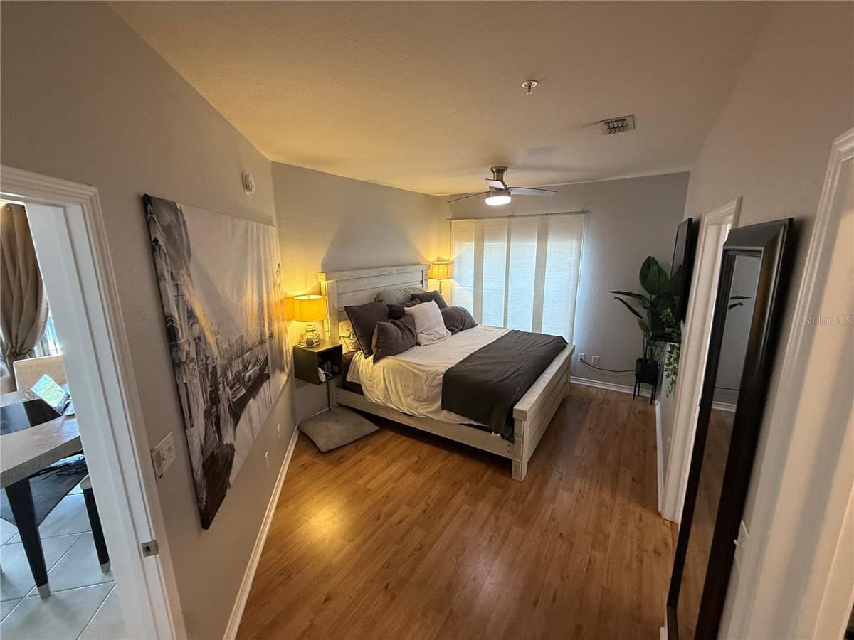 4333 BAYSIDE VILLAGE DRIVE — photo 18 of 28