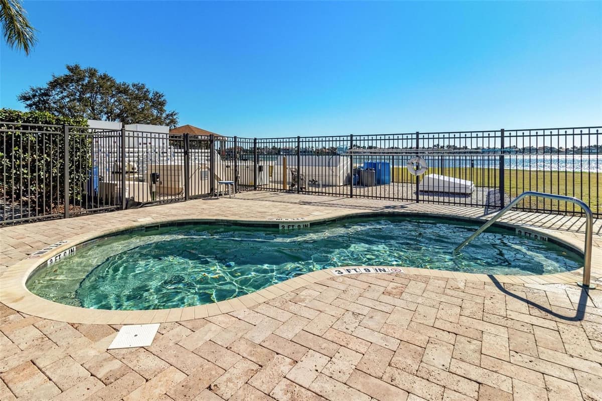 4900 BRITTANY DRIVE — photo 23 of 32