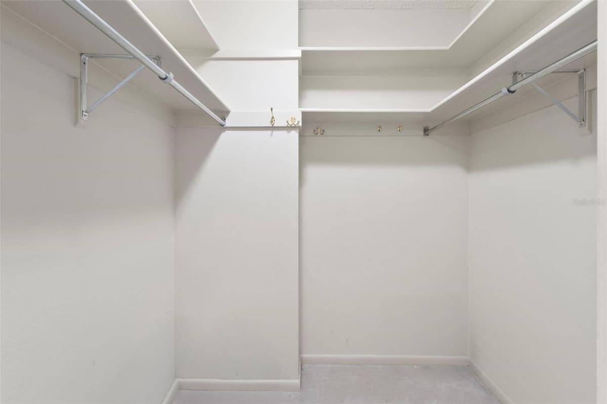 4900 BRITTANY DRIVE — photo 10 of 32