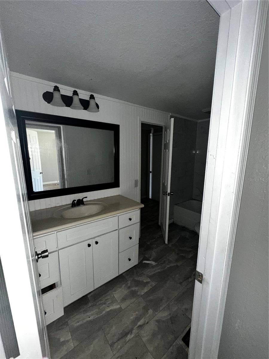 5812 RED FOX DRIVE — photo 6 of 15