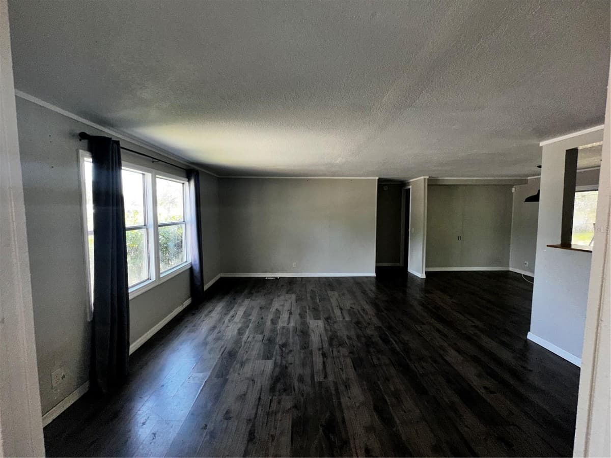 5812 RED FOX DRIVE — photo 4 of 15