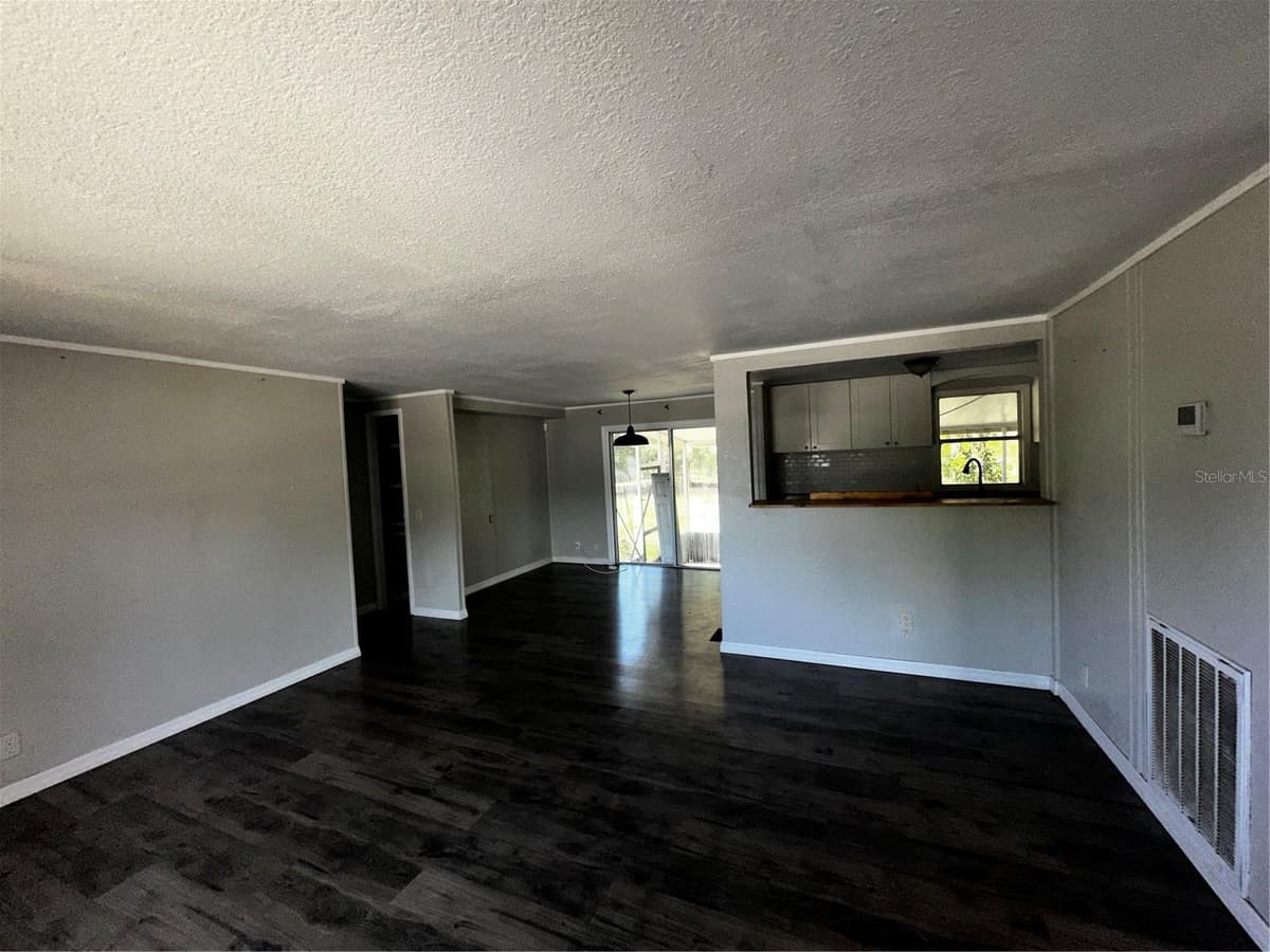 5812 RED FOX DRIVE — photo 3 of 15