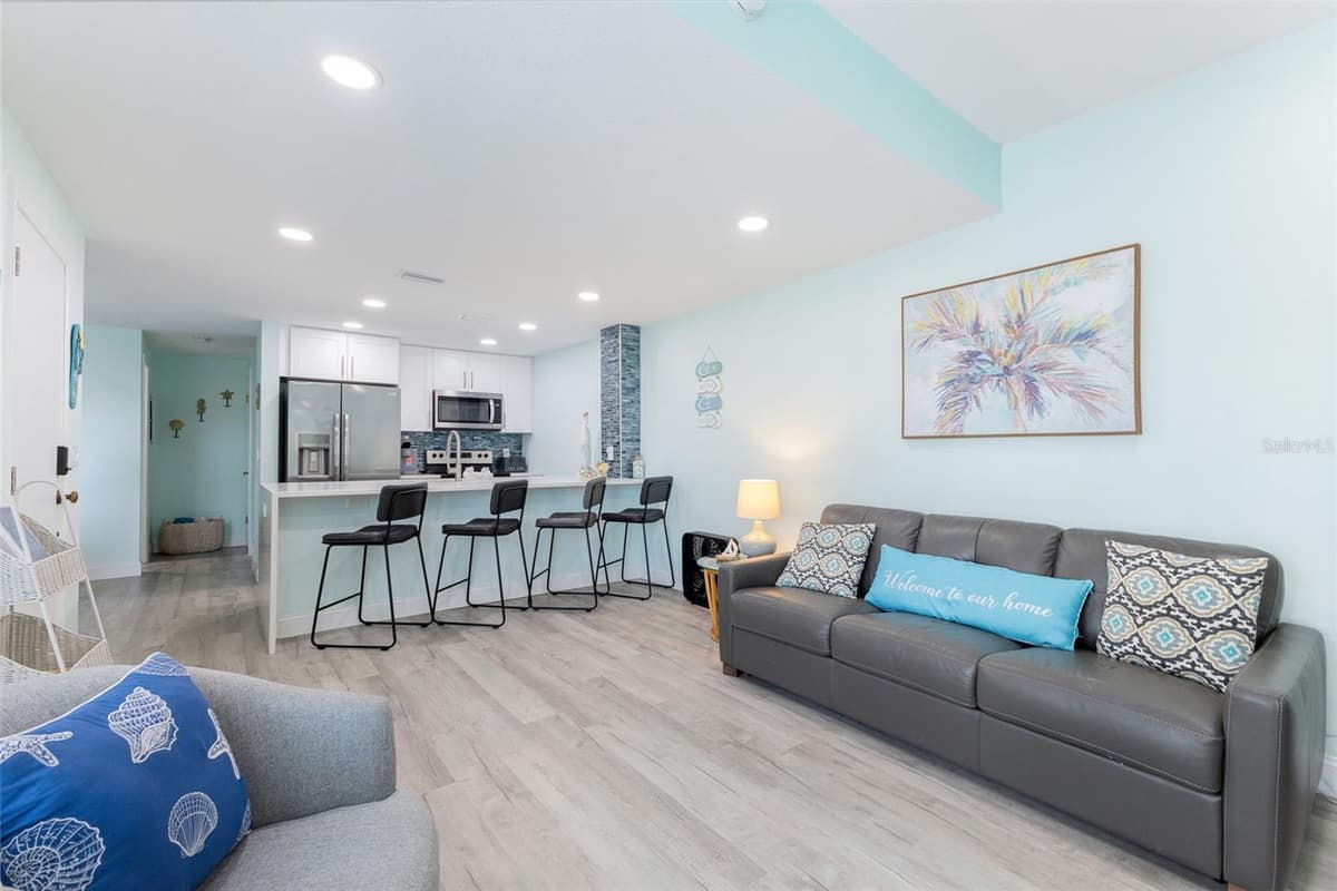 337 REX PLACE — photo 7 of 40