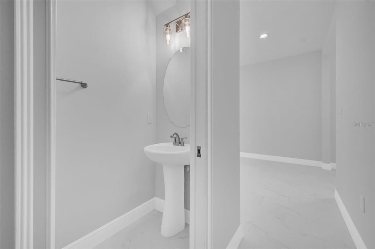1251 ASH TREE COVE — photo 31 of 37
